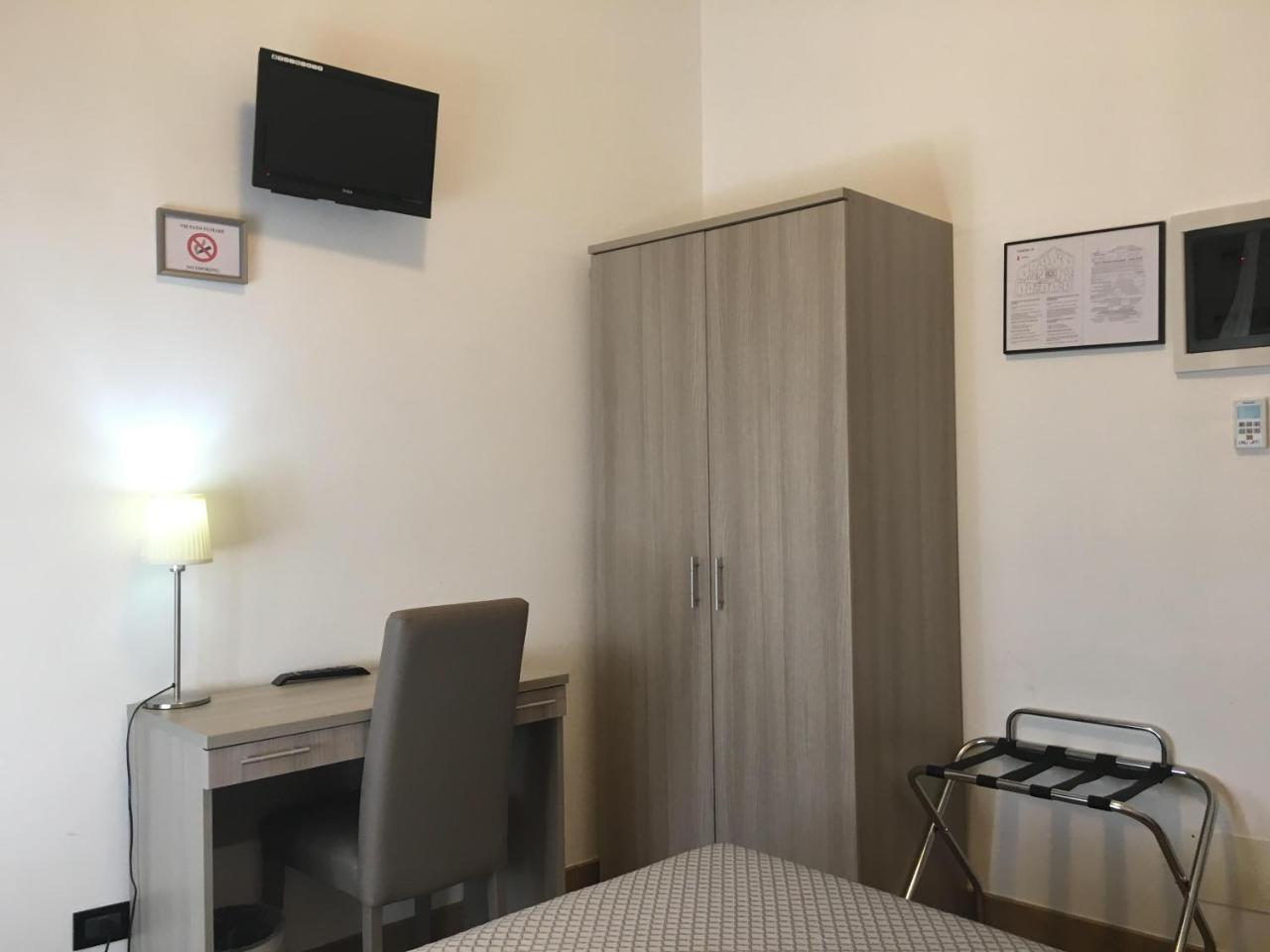 Hotel Chopin เจนัว ภายนอก รูปภาพ